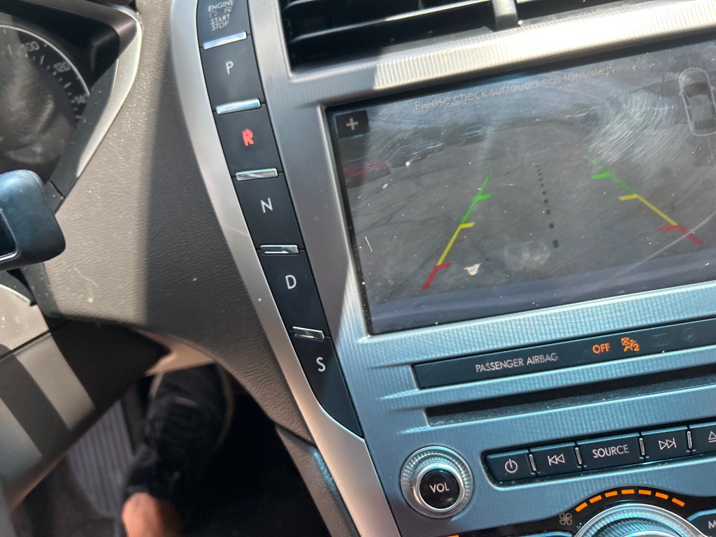 2019 Lincoln MKZ Image 10