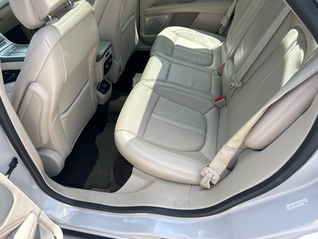 2019 Lincoln MKZ Image 13