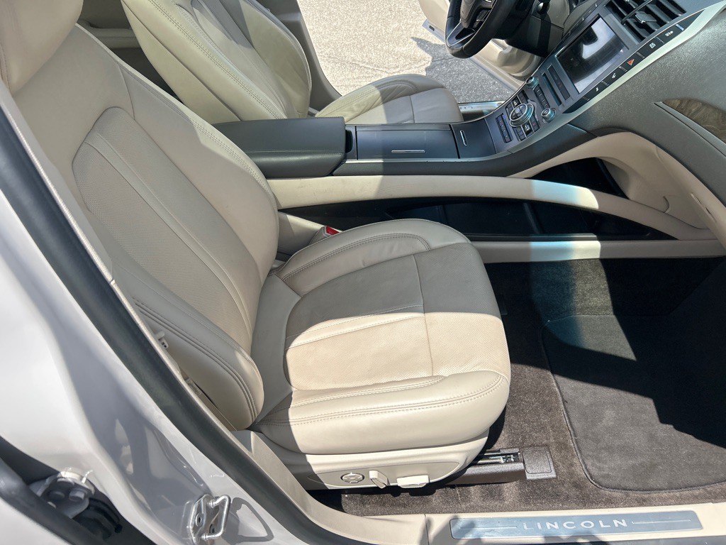 2019 Lincoln MKZ Image 18