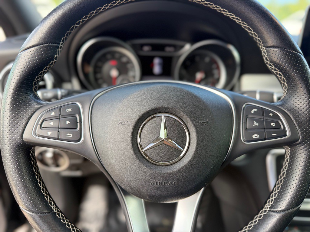 2018 Mercedes-Benz GLA-Class Image 18