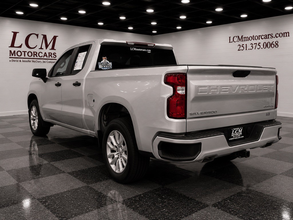 2019 Chevrolet Silverado 1500 Image 2