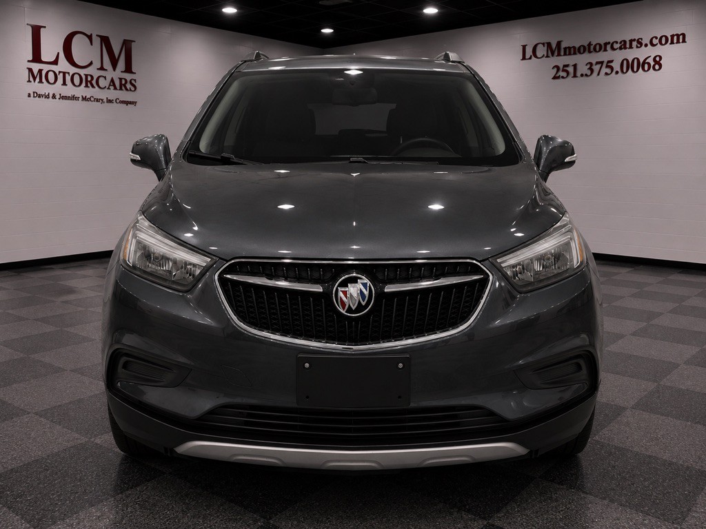 2017 Buick Enclave Image 2