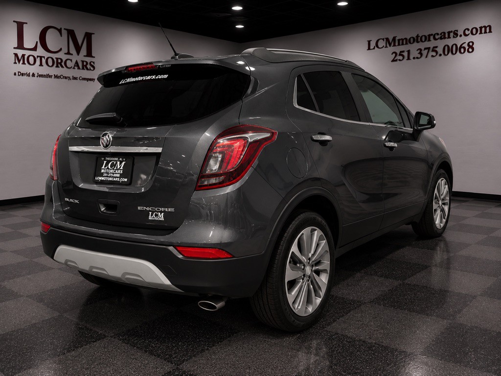 2017 Buick Enclave Image 6