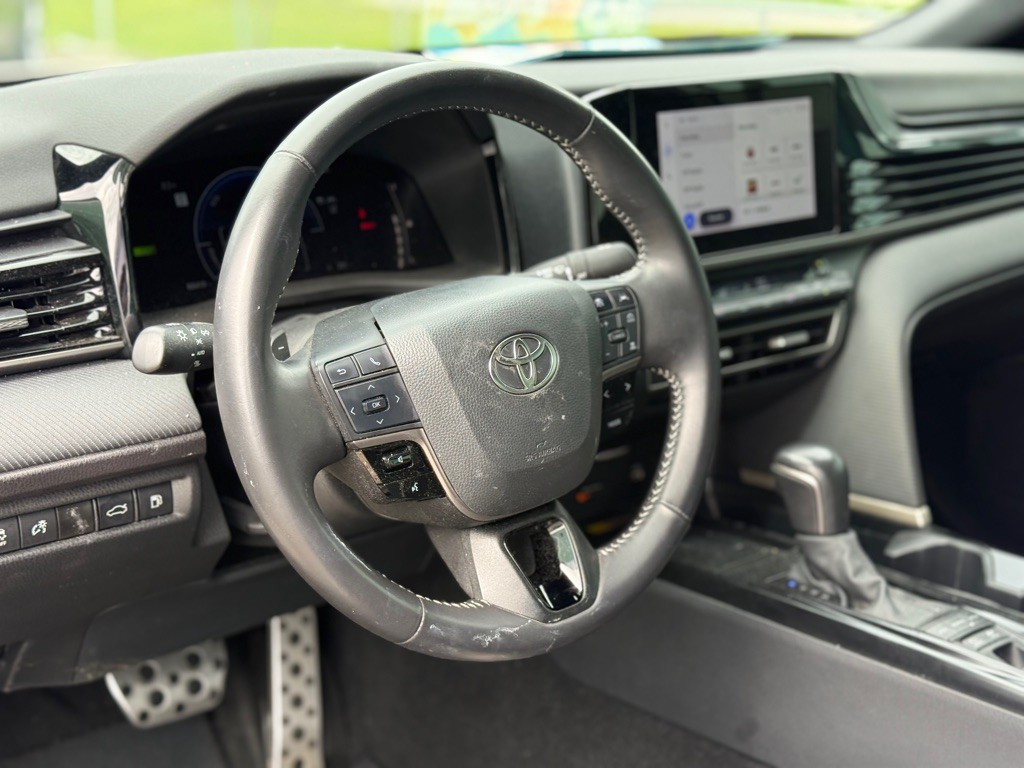 2025 Toyota Camry Image 7