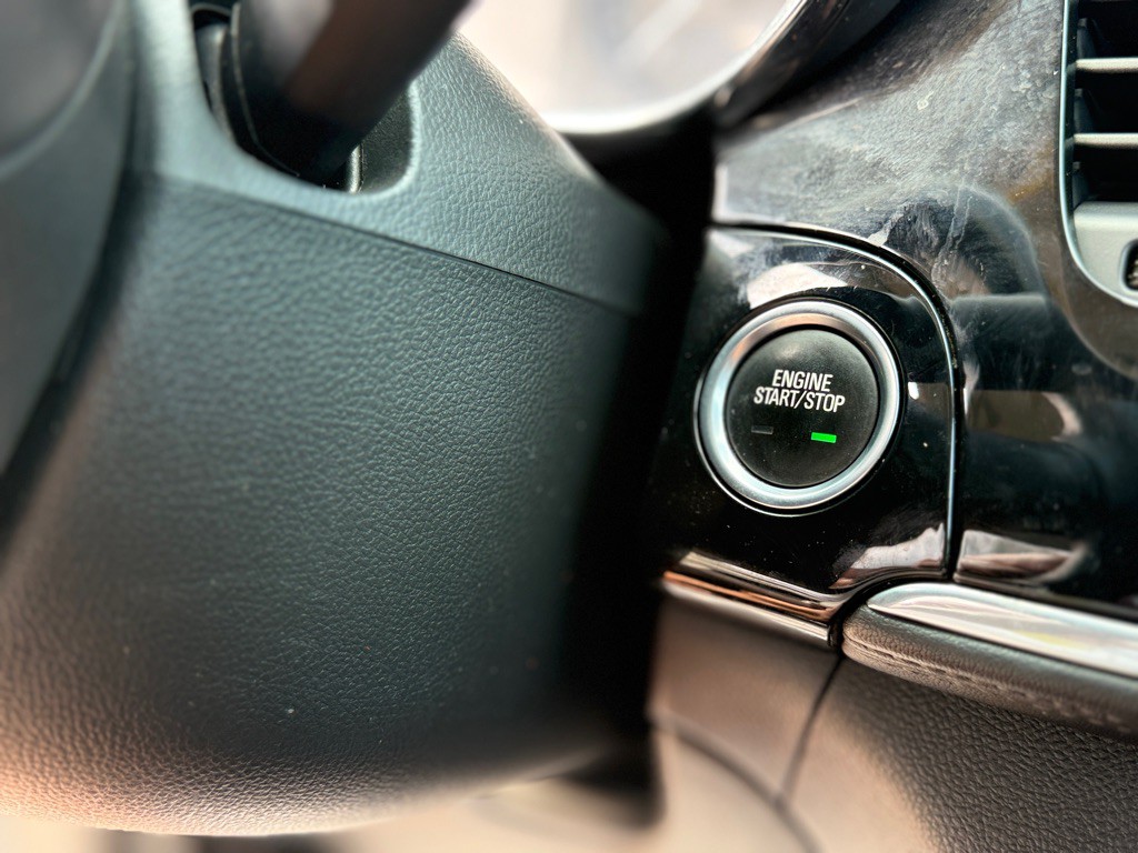2019 Buick Enclave Image 19