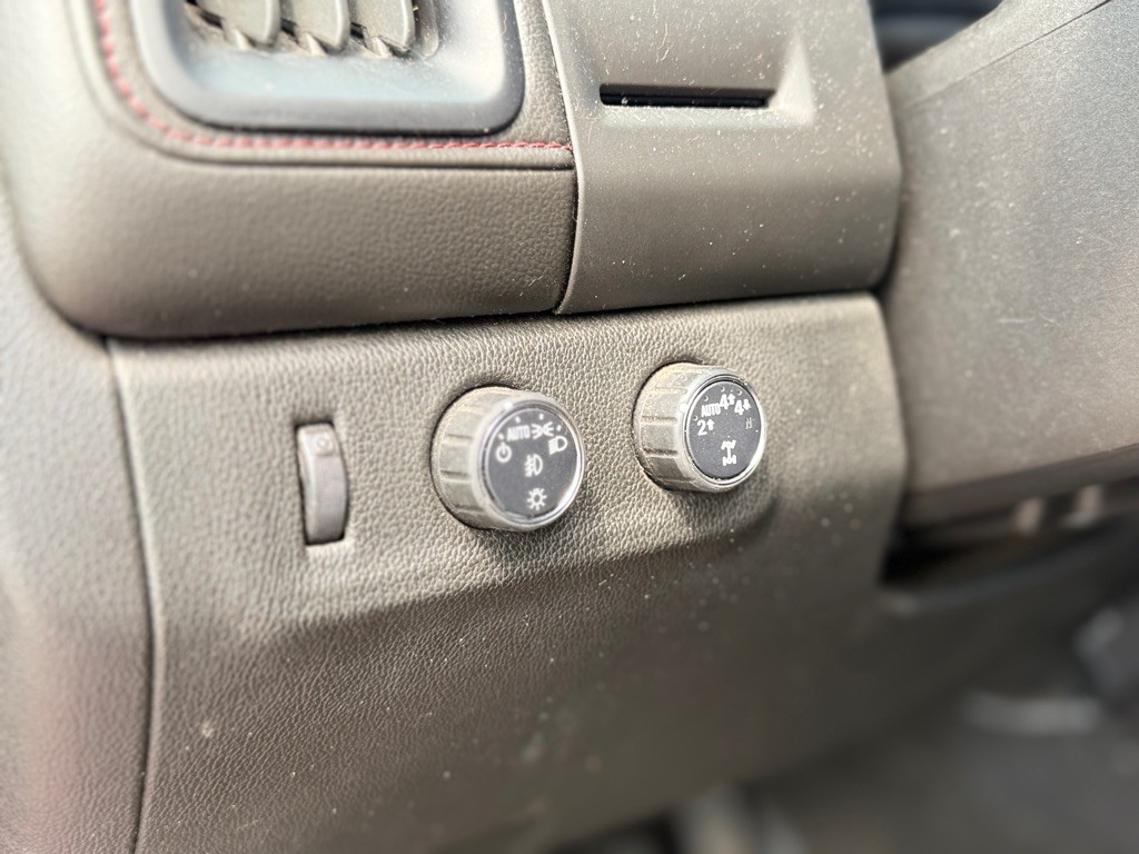 2018 GMC Canyon Image 12