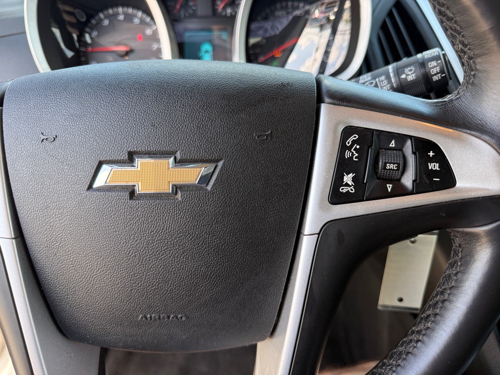 2016 Chevrolet Equinox Image 17