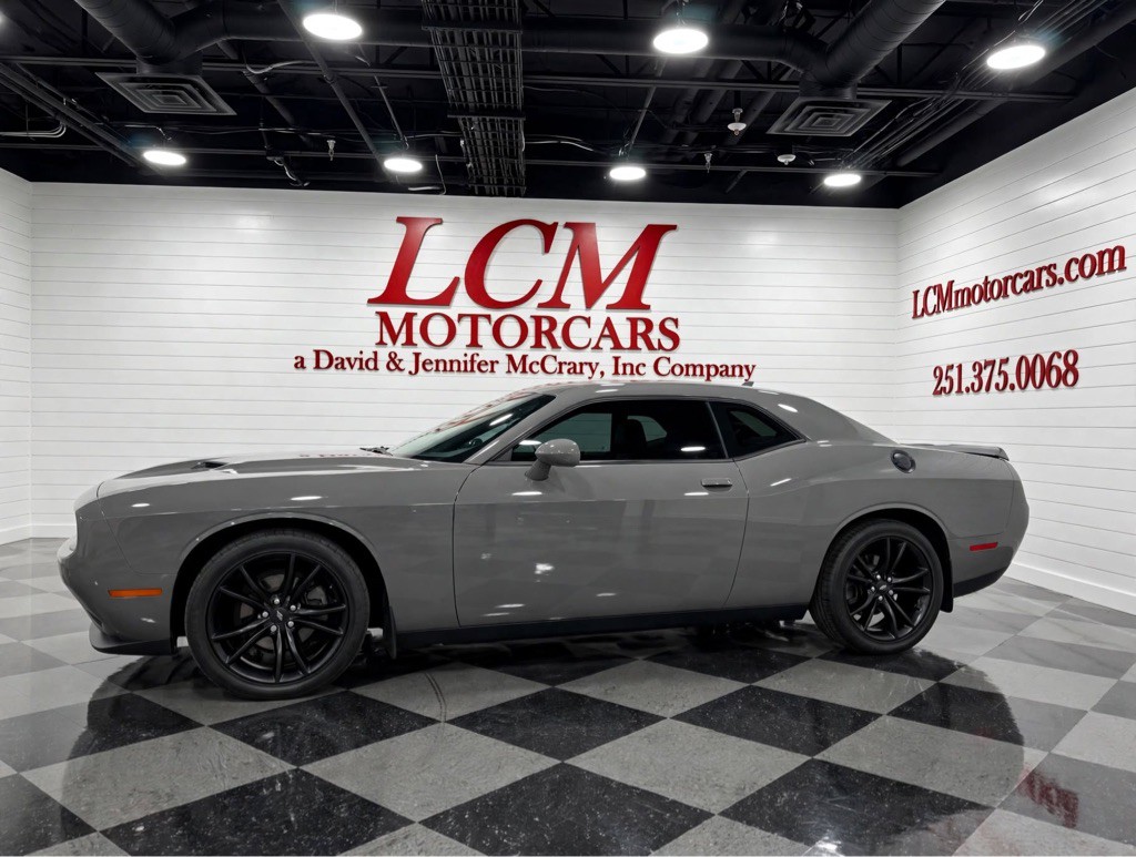 2018 Dodge Challenger Image 6