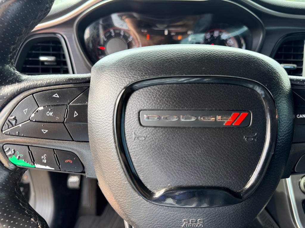 2018 Dodge Challenger Image 15