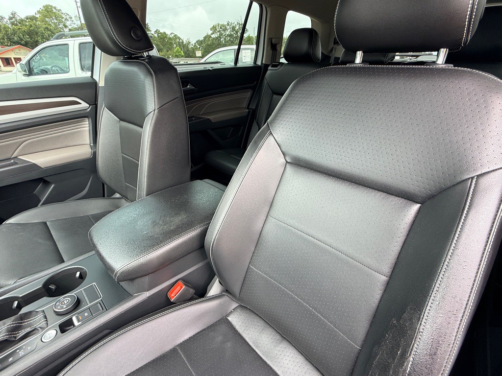 2021 Volkswagen Atlas Image 14