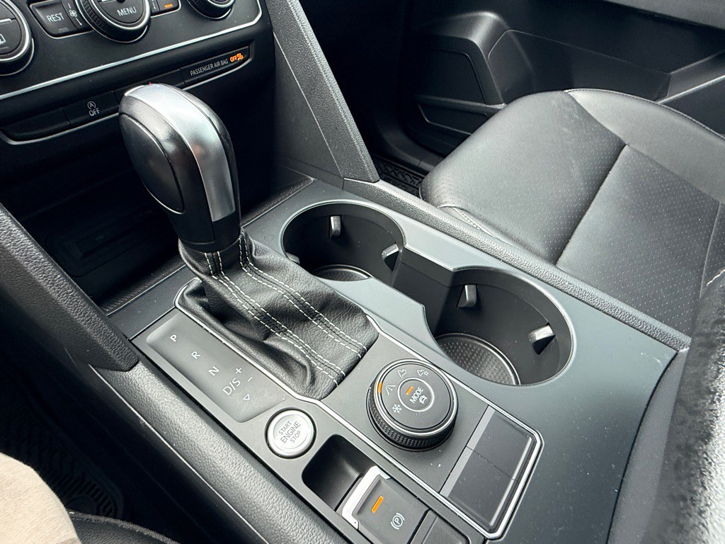 2021 Volkswagen Atlas Image 25