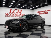 Image for 2020 Chrysler 300 Touring ID: 7641294