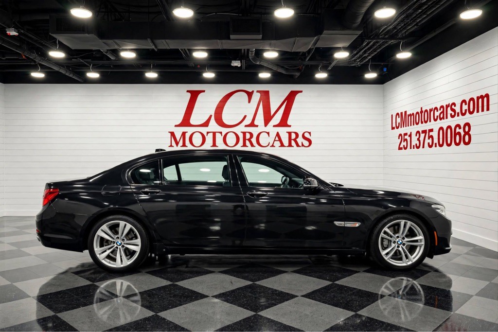 2015 BMW 7 Series Image 6