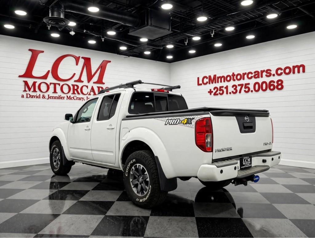 2015 Nissan Frontier Image 5