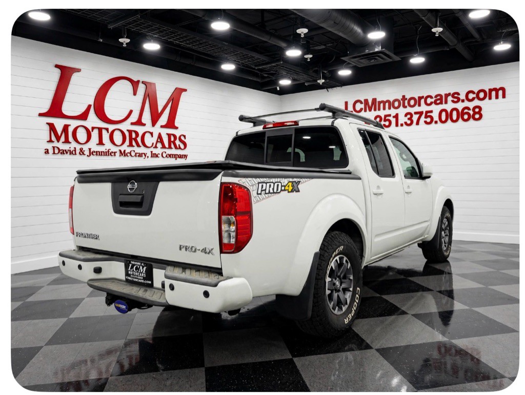 2015 Nissan Frontier Image 6