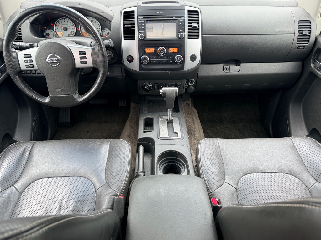 2015 Nissan Frontier Image 14
