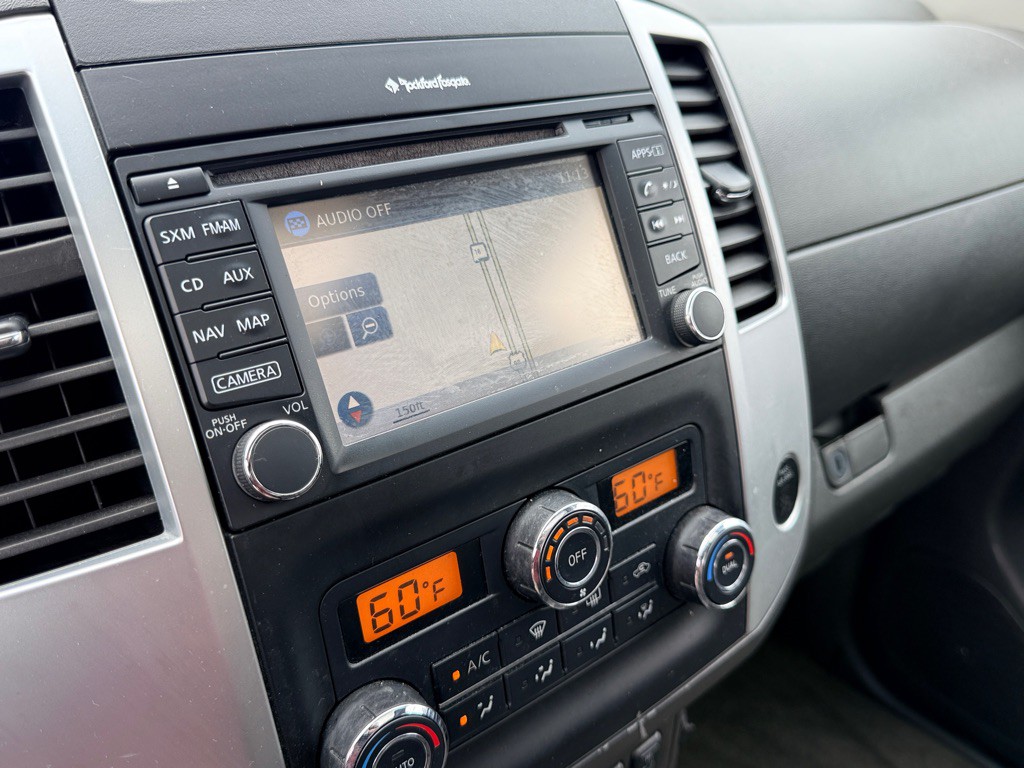 2015 Nissan Frontier Image 18