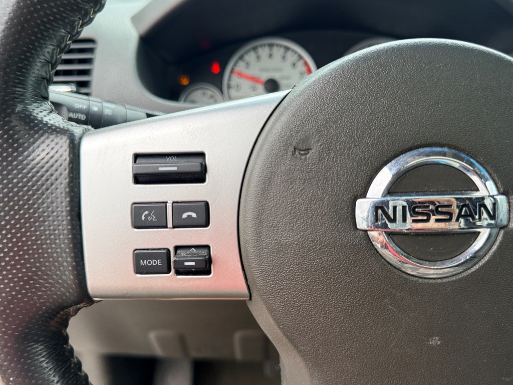 2015 Nissan Frontier Image 20