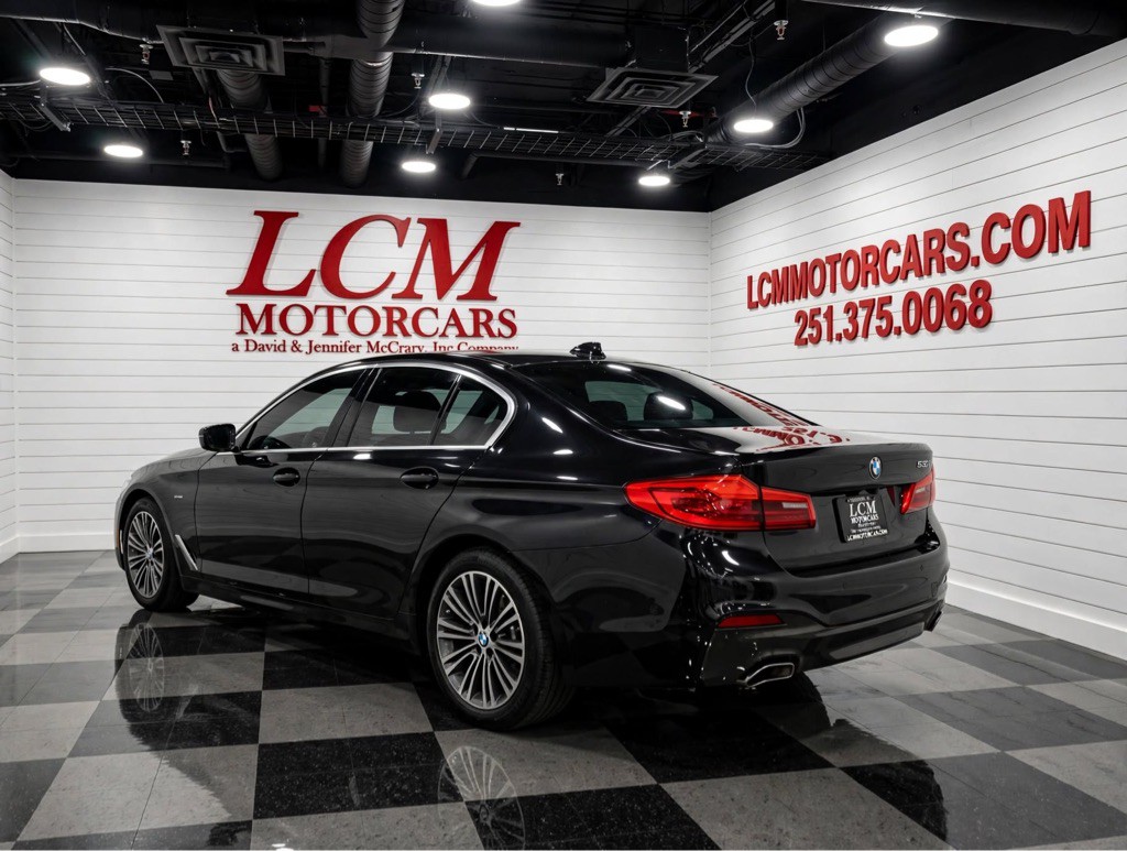 2019 BMW 5 Series Image 6