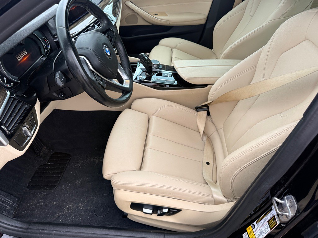 2019 BMW 5 Series Image 7