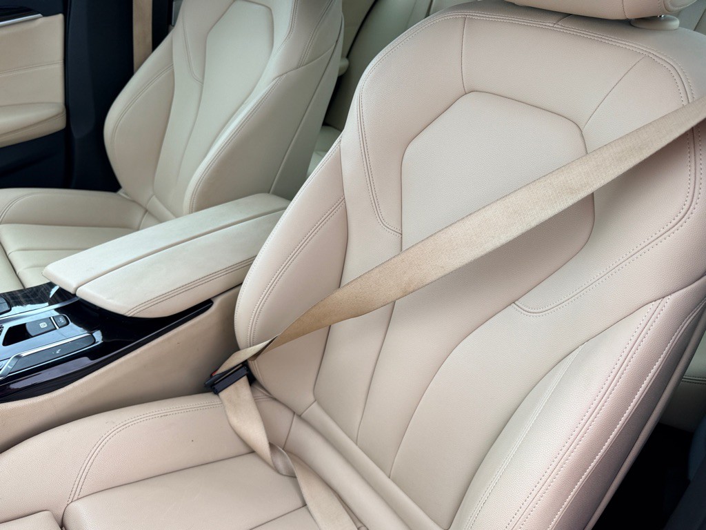 2019 BMW 5 Series Image 8