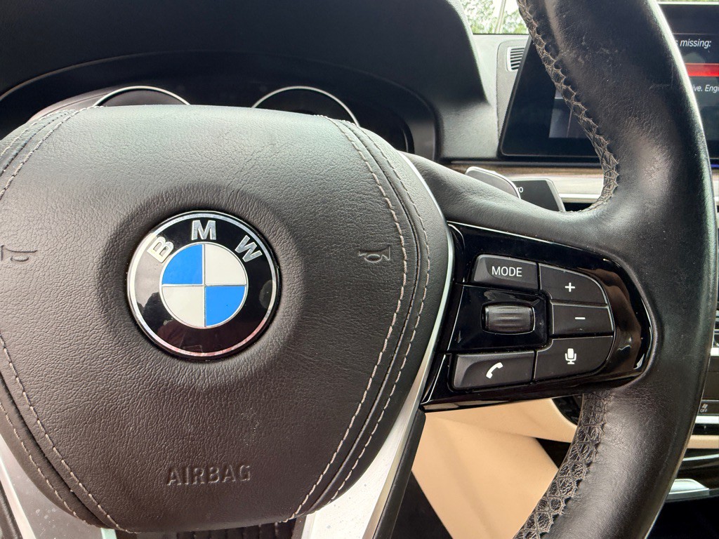 2019 BMW 5 Series Image 19
