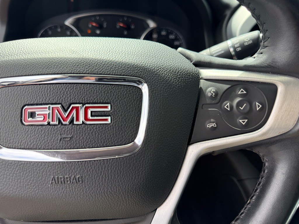 2018 GMC Acadia Image 14
