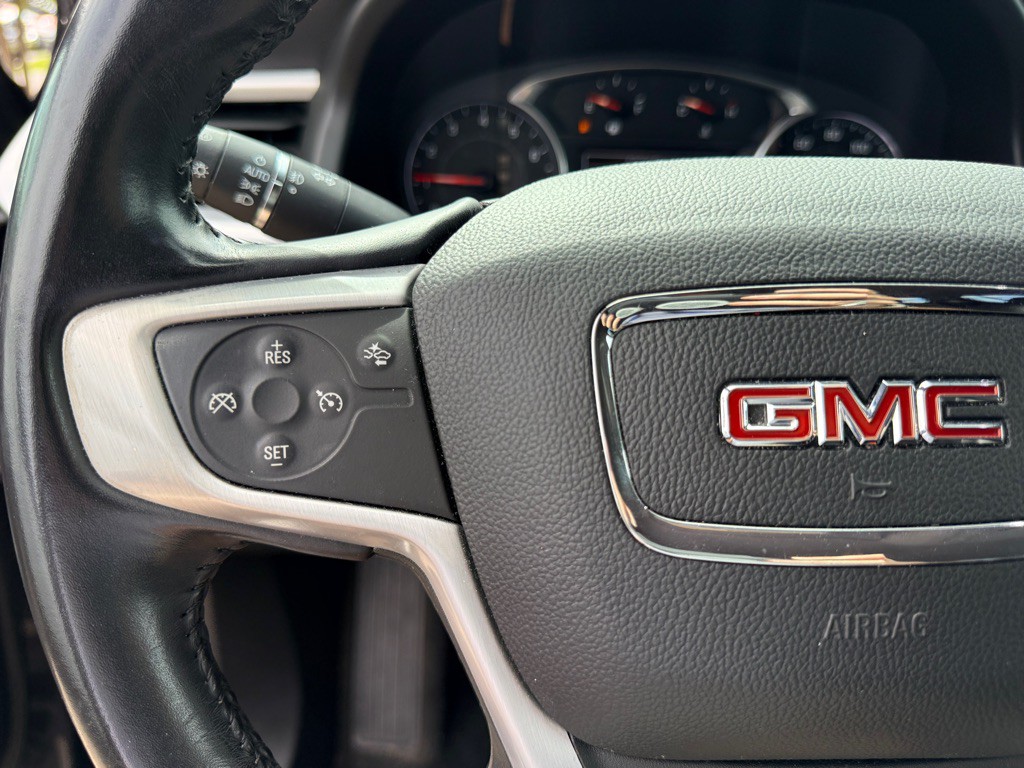 2018 GMC Acadia Image 15