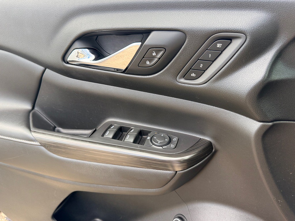2018 GMC Acadia Image 18