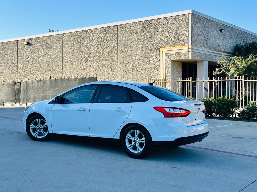 2014 Ford Focus Image 5