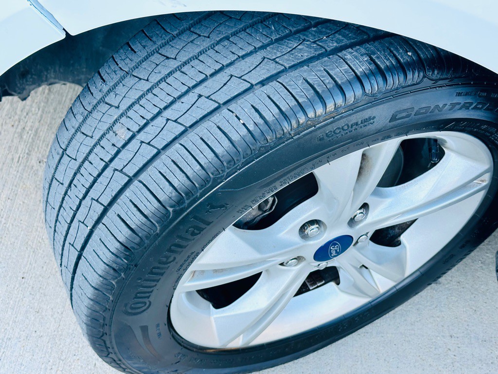 2014 Ford Focus Image 23