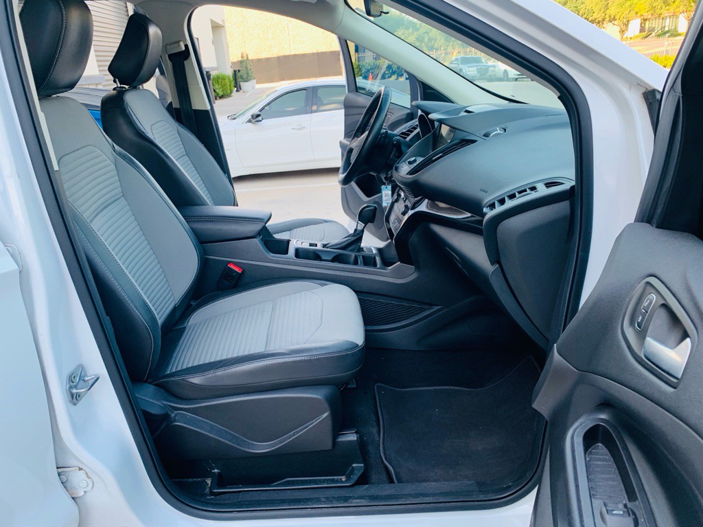 2018 Ford Escape Image 19