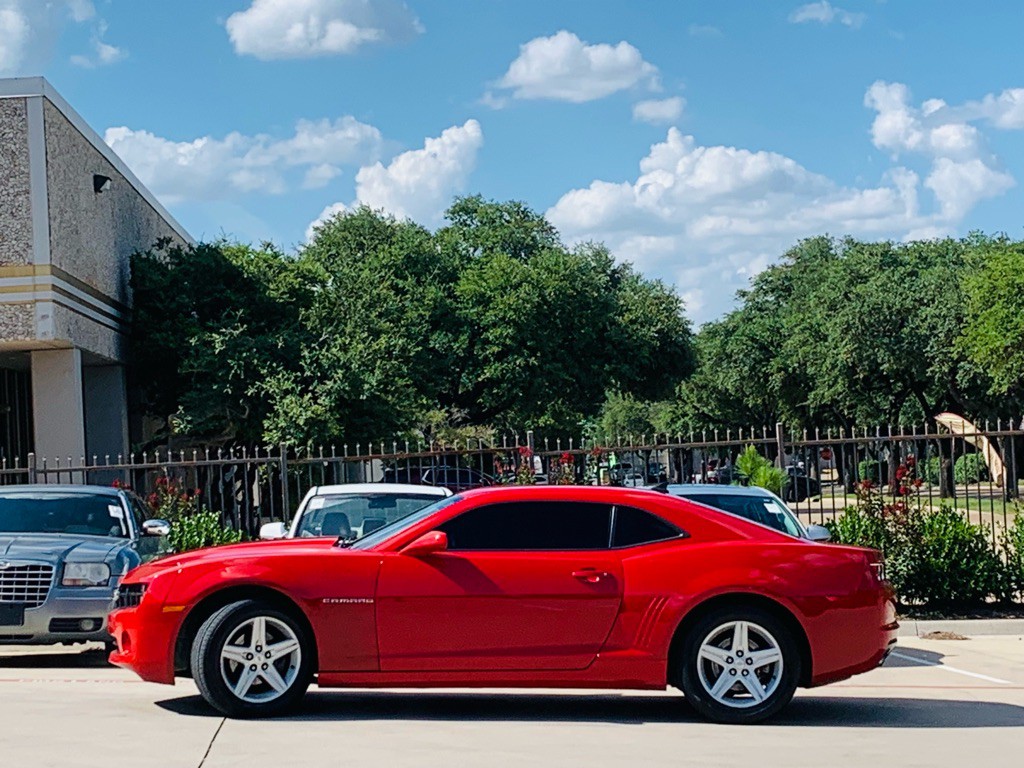 2011 Chevrolet Camaro Image 6