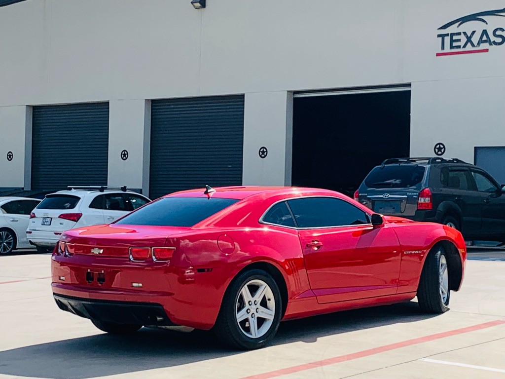 2011 Chevrolet Camaro Image 10