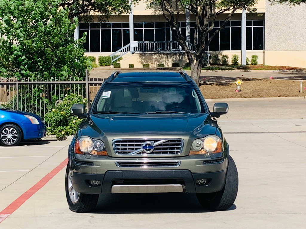 2011 Volvo XC90 Image 2