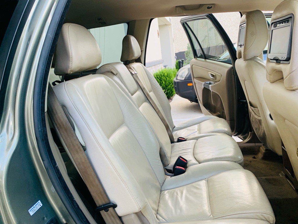 2011 Volvo XC90 Image 20