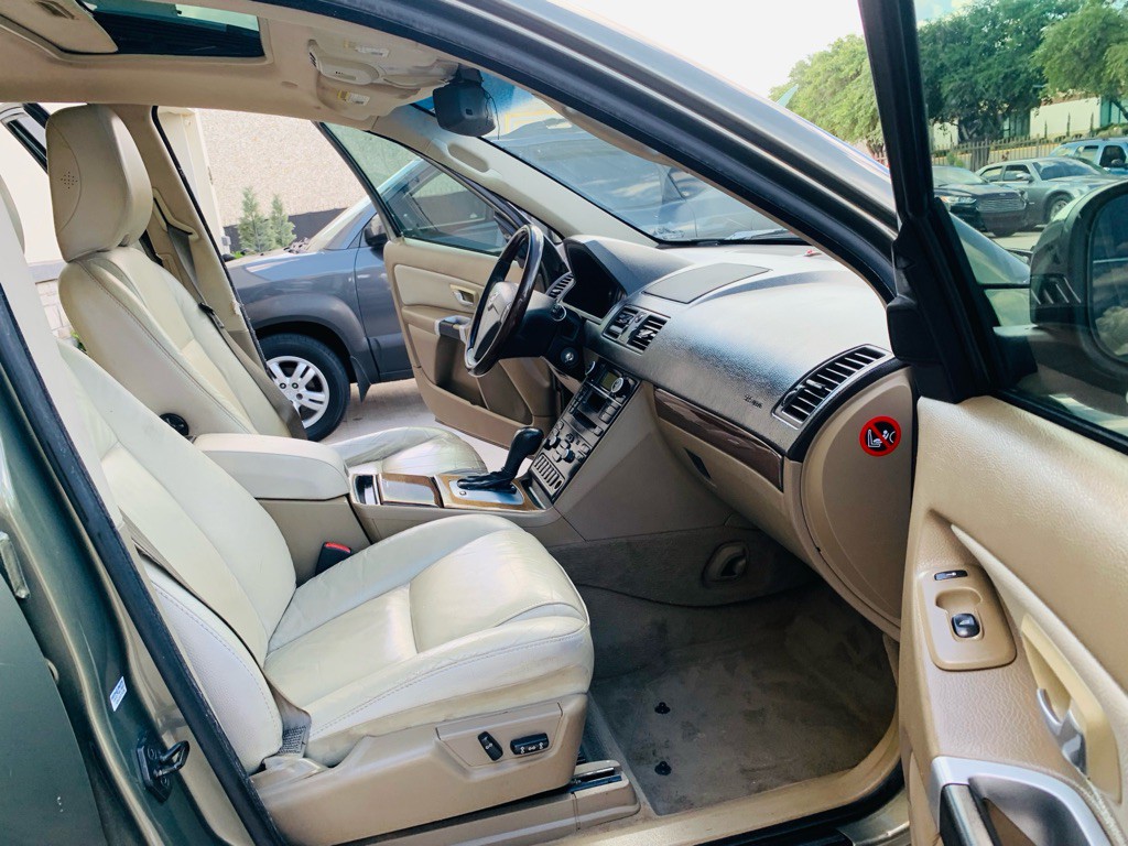 2011 Volvo XC90 Image 21