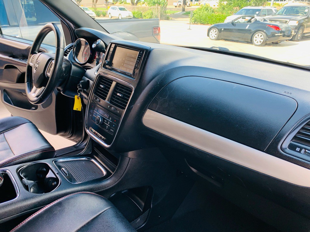 2014 Dodge Grand Caravan Image 28