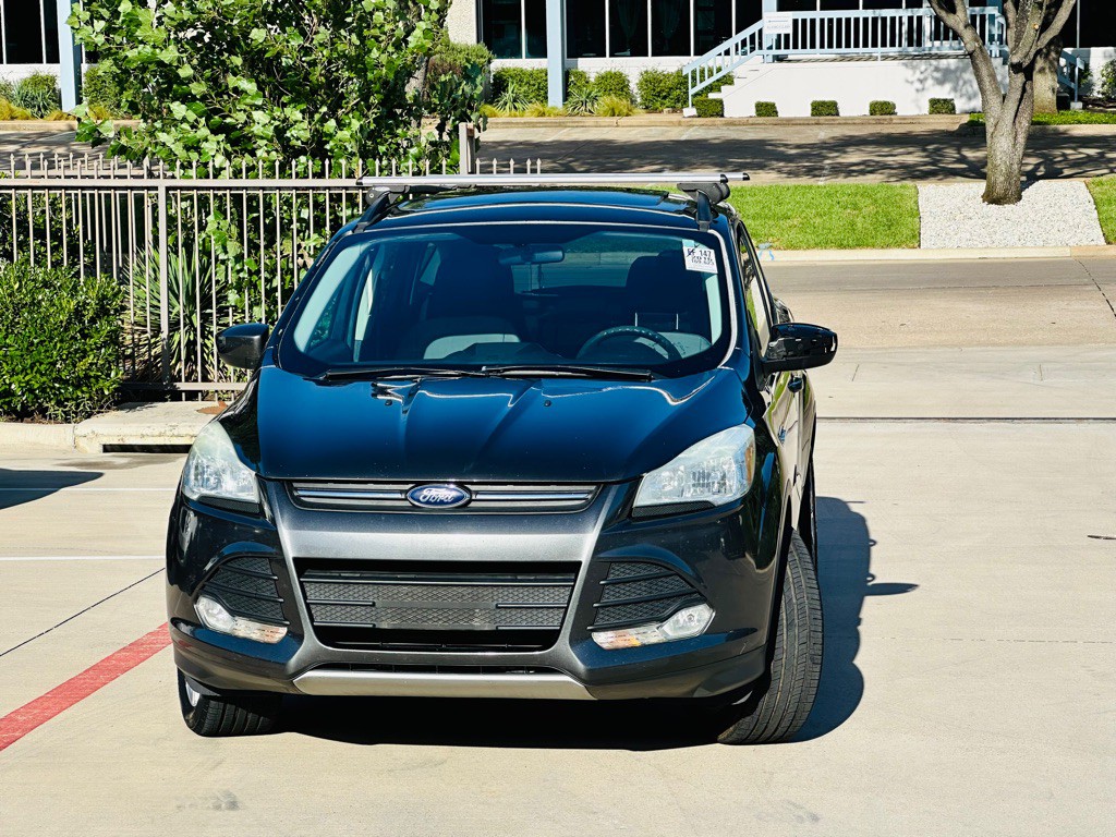 2016 Ford Escape Image 2