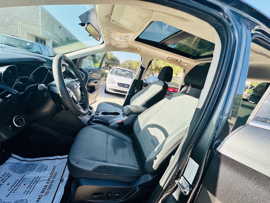 2016 Ford Escape Image 11