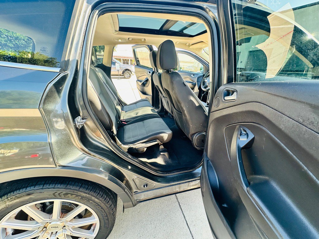 2016 Ford Escape Image 16