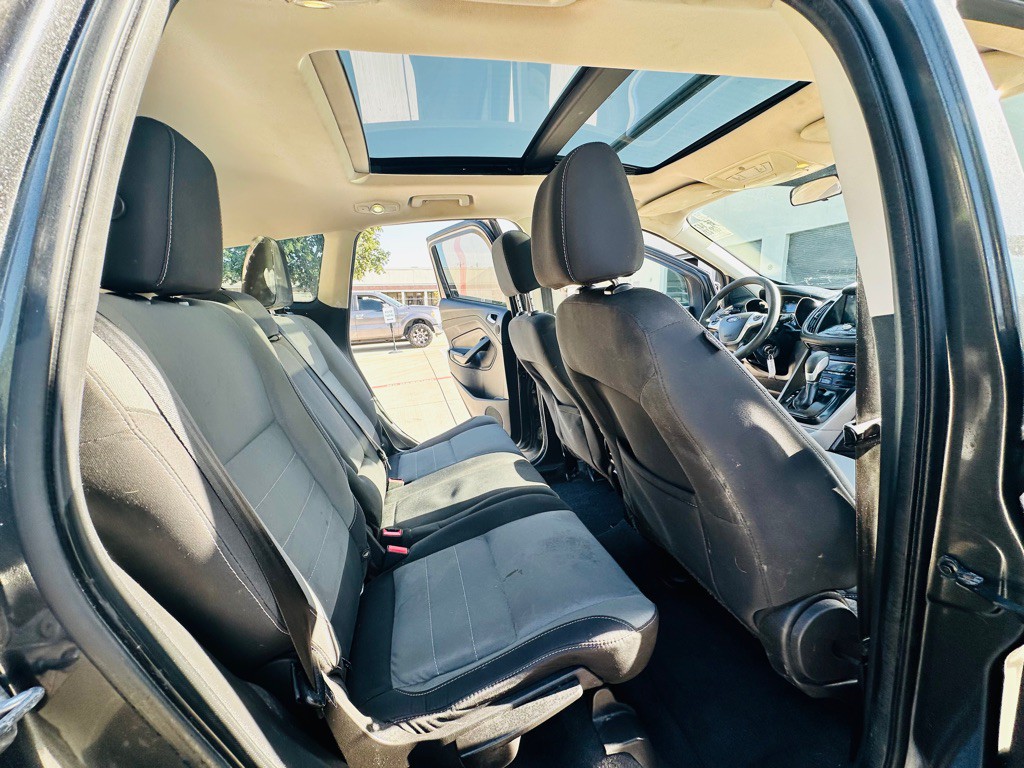 2016 Ford Escape Image 17