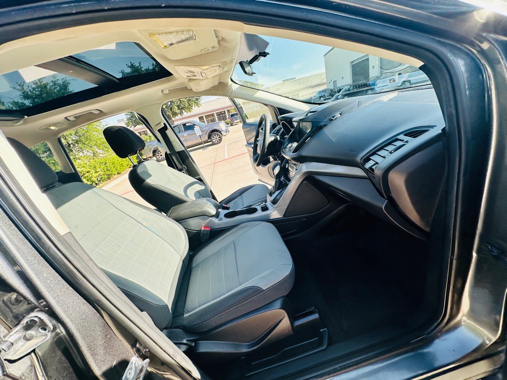 2016 Ford Escape Image 19