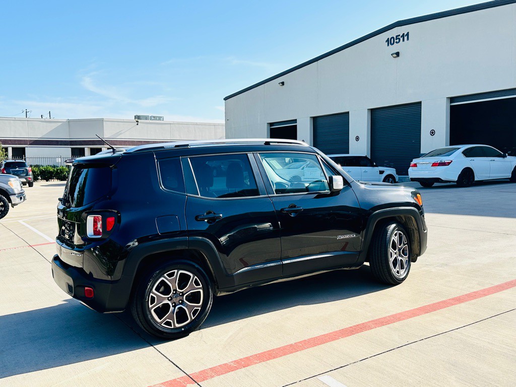 2016 Jeep Renegade Image 8