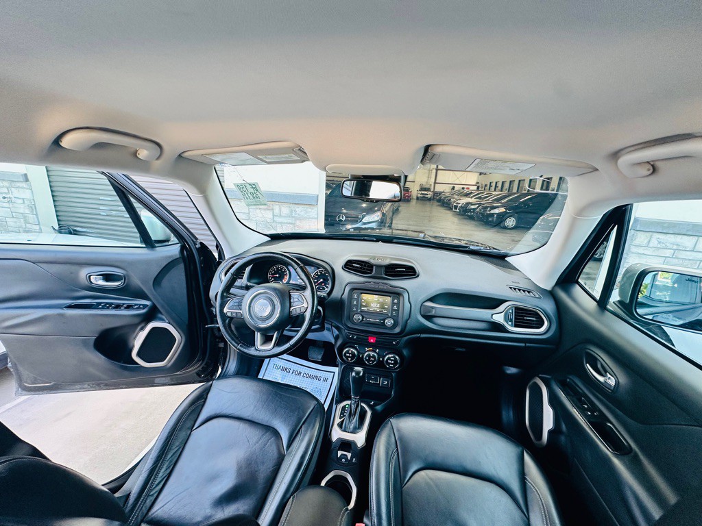 2016 Jeep Renegade Image 20
