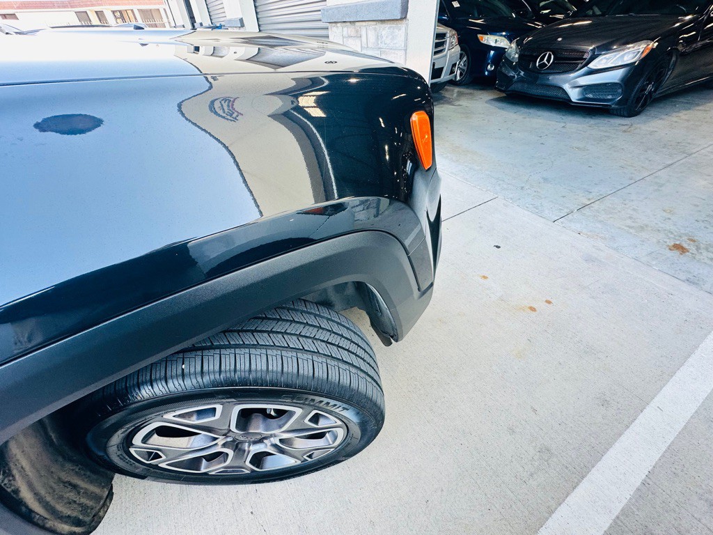 2016 Jeep Renegade Image 22