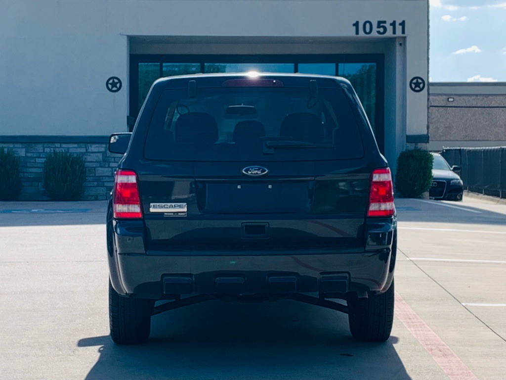 2011 Ford Escape Image 9