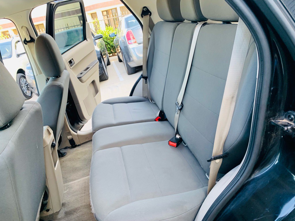 2011 Ford Escape Image 16