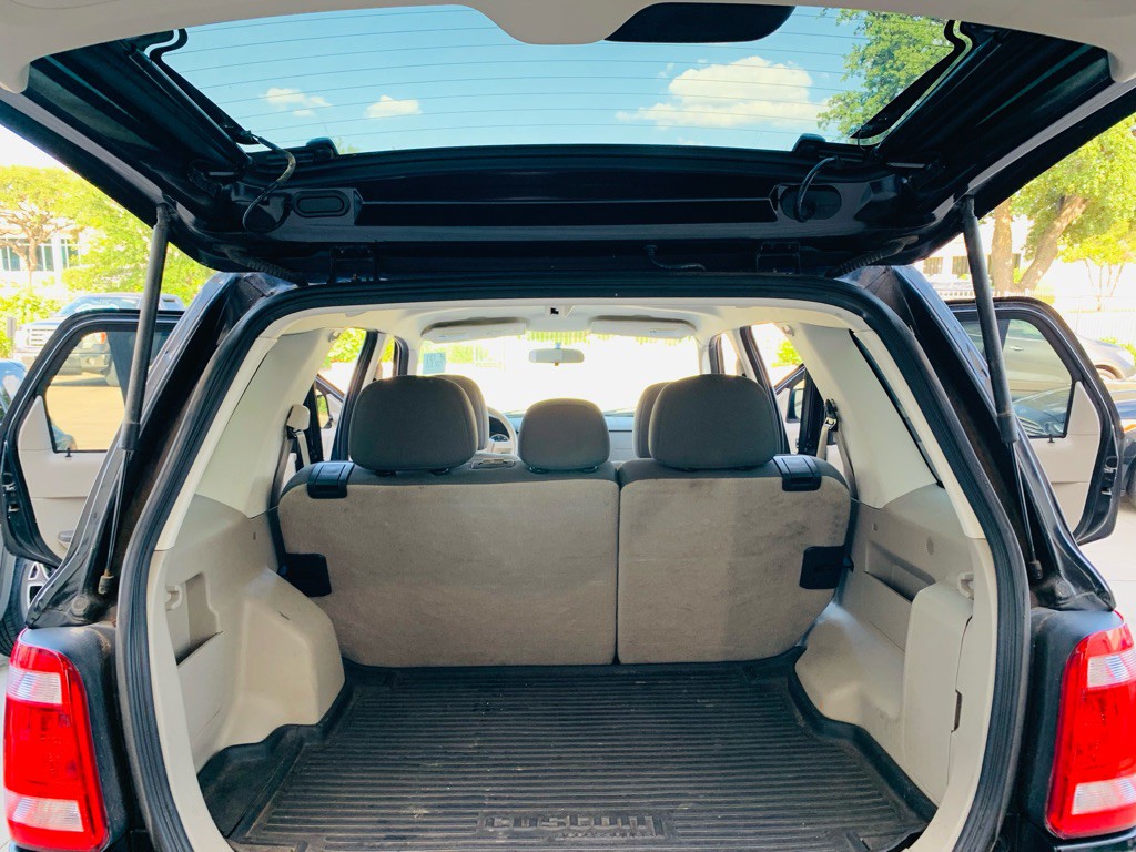 2011 Ford Escape Image 17