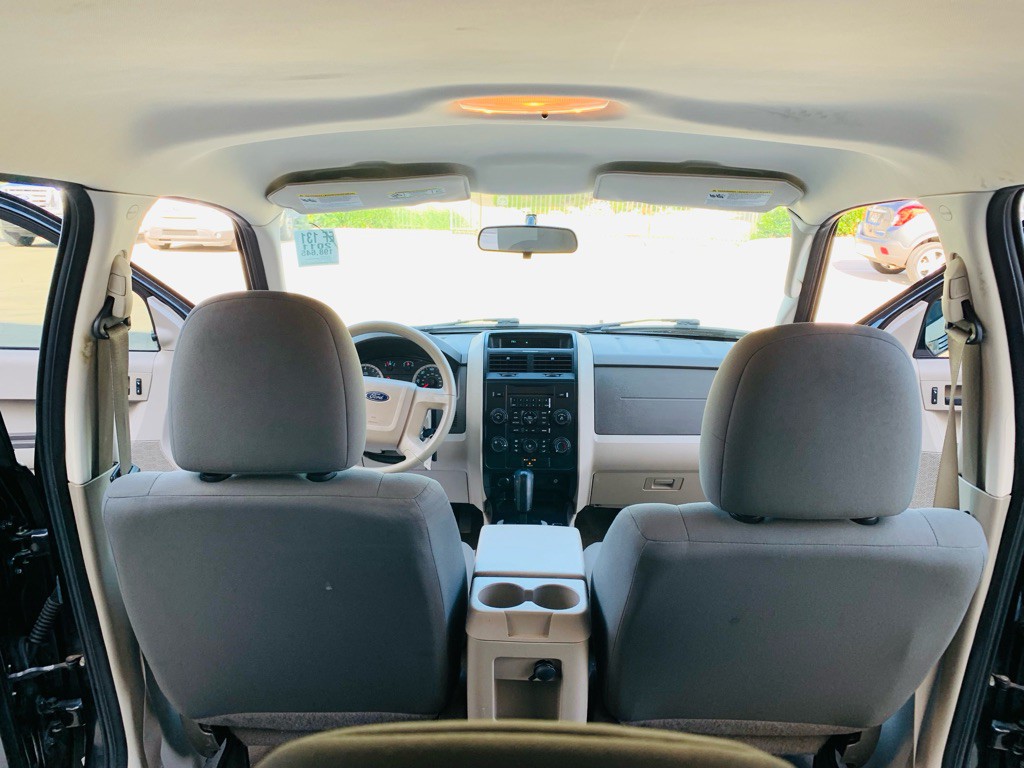 2011 Ford Escape Image 18
